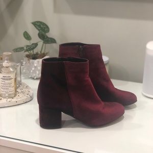 Steve Madden velvet booties
